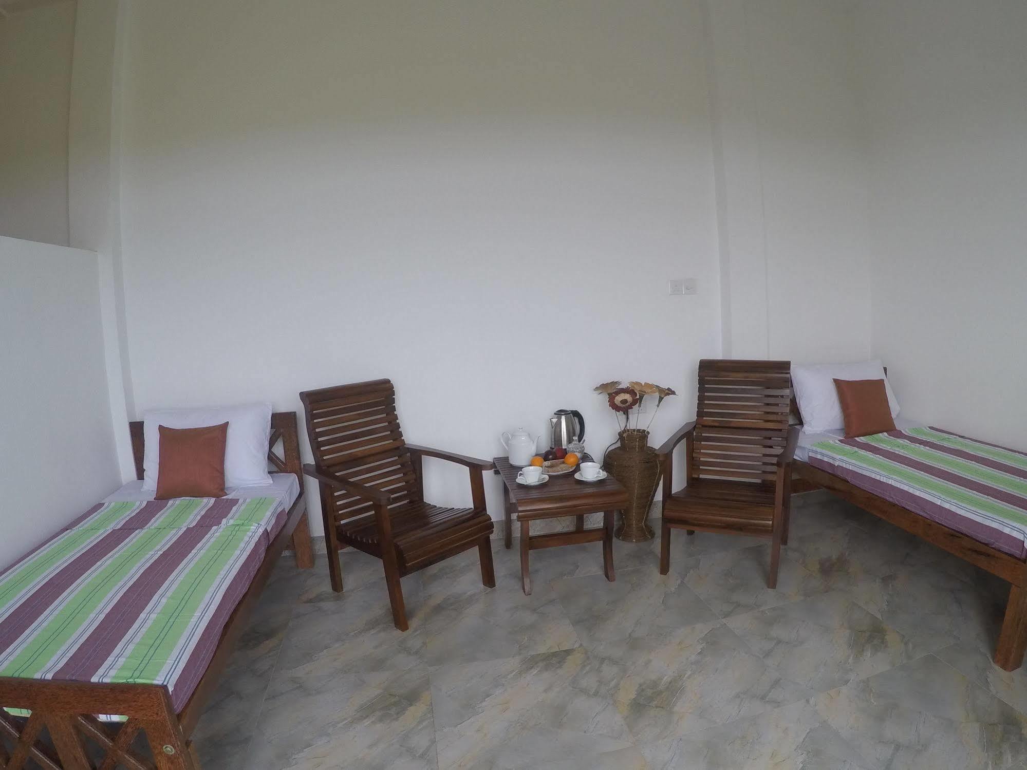 Dhammika Magic Palace Wadduwa Exteriör bild
