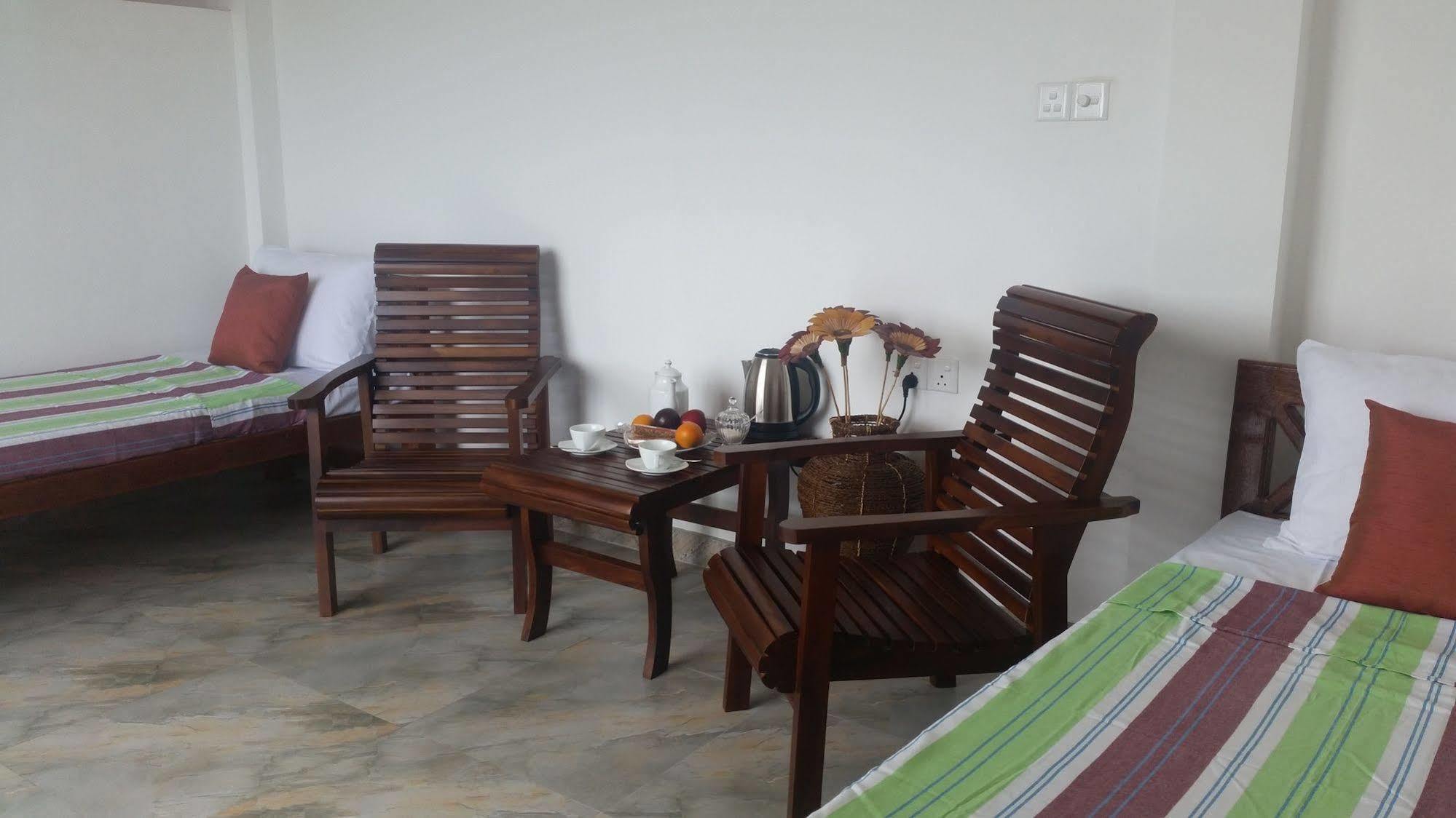 Dhammika Magic Palace Wadduwa Exteriör bild