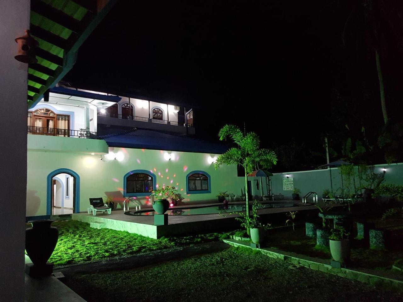 Dhammika Magic Palace Wadduwa Exteriör bild
