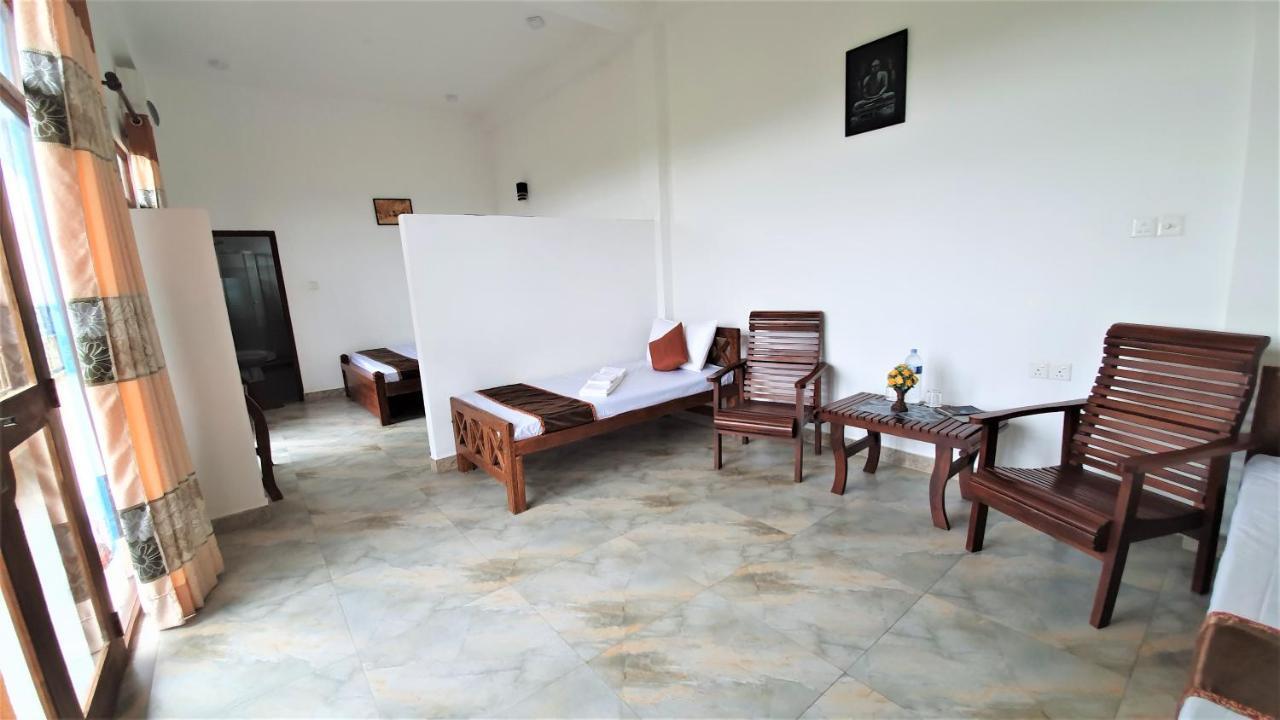 Dhammika Magic Palace Wadduwa Exteriör bild